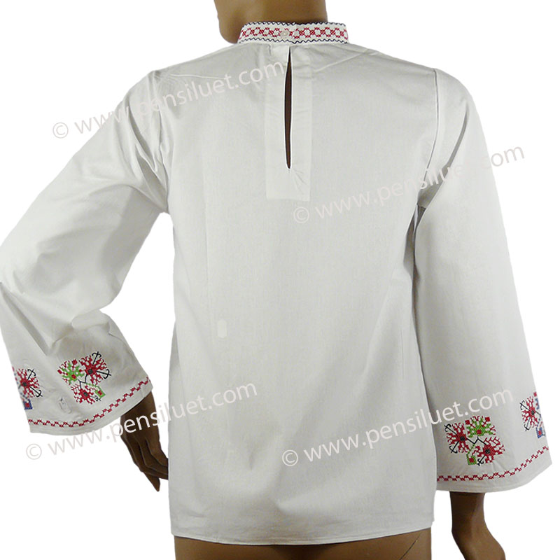 Thracian children's blouse 05