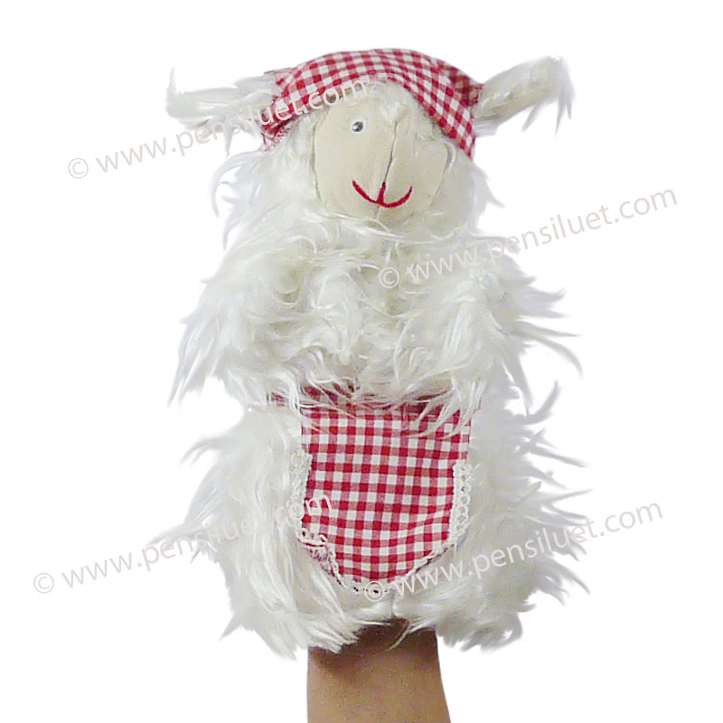 Кукла за куклен театър на Мама коза